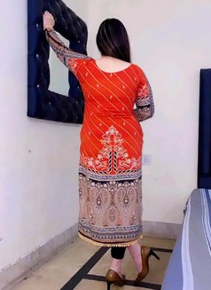 Genuine Mistress - dominatrix in Kochi Photo 4 of 23