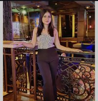 Genuine Models Ahmedabad, Real Meet - puta in Ahmedabad Photo 1 of 2
