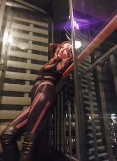 Genuine Russian Escort Agency Ggn - Agencia de putas in Gurgaon Photo 3 of 3