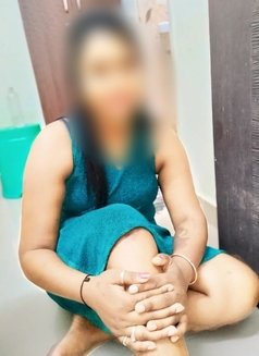 Only 🥰Cam Show Nude bhabhi rea - escort in Ahmedabad Photo 1 of 3