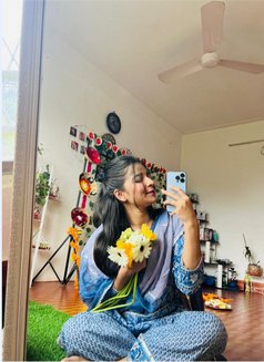 Genuine Service Provider 24/7 Available - puta in Pune Photo 1 of 4