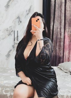 Genuine Session Only Feet Footish Pussy - dominatrix in Bangalore Photo 3 of 6