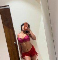 Genuine Shemale - Transsexual dominatrix in Chandigarh