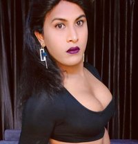 Genuine Shemale Service - Acompañantes transexual in Hyderabad