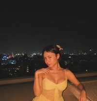 Shemale Here Incall n outcall - Acompañantes transexual in Bangalore