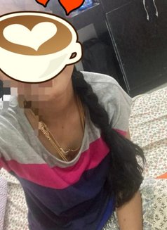 Cam session & paid real meet - escort in Mumbai Photo 3 of 3