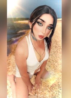 geo ji(ladyboy) - Transsexual escort in Beirut Photo 25 of 30