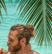 Geo - Acompañantes masculino in Beirut