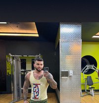 George Xxl 21 Cm Vers - Male escort in Dubai
