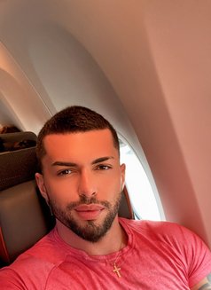 George Xxl - Male escort in Dubai Photo 7 of 8