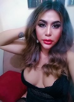 Georgia From the Philippines - Transsexual escort in Muscat Photo 7 of 11