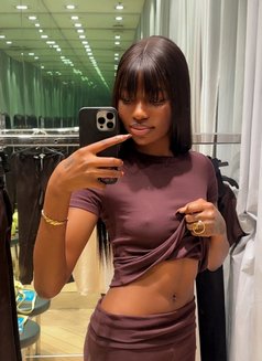 Georgia - escort in Cape Town Photo 4 of 6