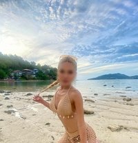 Georgia - puta in Phuket