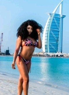 Georgie - escort in Dubai Photo 1 of 3