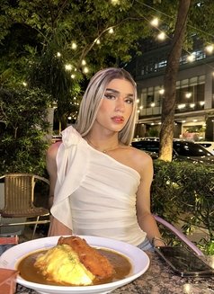 Georgina West - Acompañantes transexual in Manila Photo 4 of 14