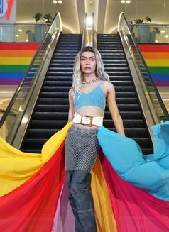 Georgina West - Acompañantes transexual in Manila Photo 7 of 14