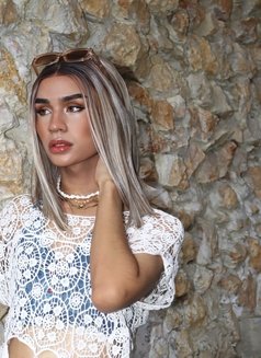 Georgina West - Acompañantes transexual in Manila Photo 11 of 14