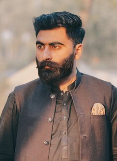 Geralt - Male escort in Doha Photo 1 of 2