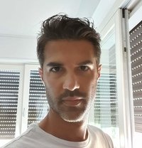 Ian - for Ladies and Couples Only - Male escort in Kuwait