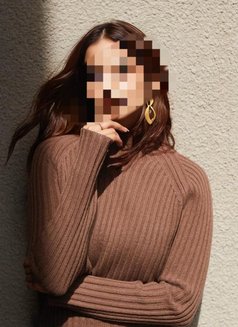 GF Experience Guwahati Independent F21 - escort in Guwahati Photo 2 of 5