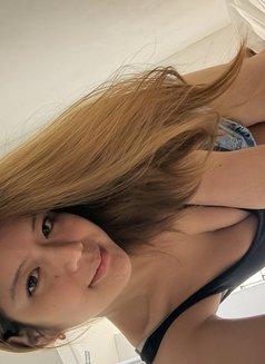 GF_Kira - puta in Kuala Lumpur Photo 14 of 24
