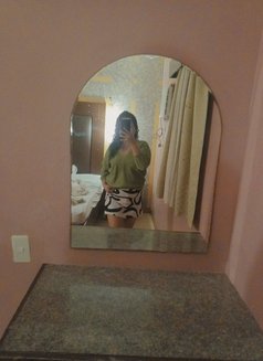 GFE Luna - puta in Manila Photo 5 of 6
