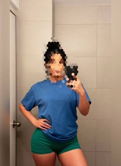 GFE Oshadi Fernando. - escort in Colombo Photo 9 of 16