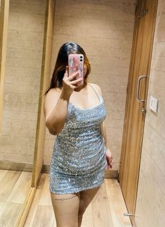 NO ADVANCE - Direct Pay To Girl In Hotel - escort in Noida Photo 2 of 3