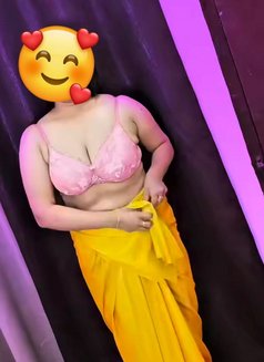 HARYANVI ANAL QUEEN - puta in New Delhi Photo 1 of 16
