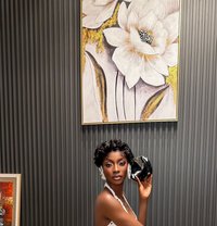 Ghana Babe - puta in Accra Photo 2 of 4
