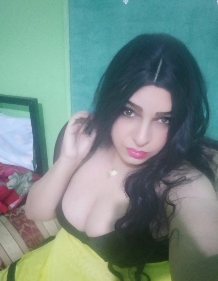 Ghana, Egyptian Transsexual escort in Cairo