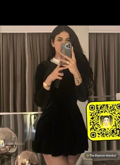 Gharam Arab Misstress 20 cm Xl عمتك غرام - Transsexual escort in İstanbul Photo 14 of 18