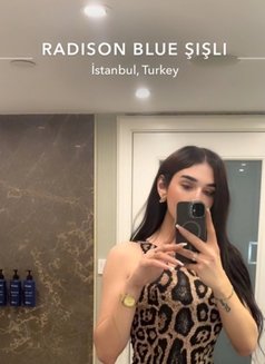 Gharam Arab Misstress 20 cmXXl عمتك غرام - Transsexual escort in İstanbul Photo 24 of 25