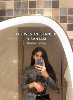 Gharam Arab Misstress 20 cm Xl عمتك غرام - Transsexual escort in İstanbul Photo 1 of 12