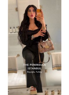 GHARAM ARAB SEX DOLL 20 CM (عمتك غرام ) - Acompañantes transexual in İstanbul Photo 27 of 30