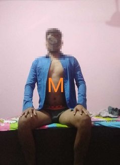 GharPar Massage - Male escort in Lucknow Photo 9 of 10