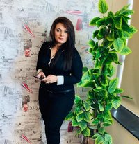 Ghazal Busty Milf - escort in Ajmān