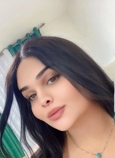 Ghazal - Transsexual escort in Amman Photo 2 of 4