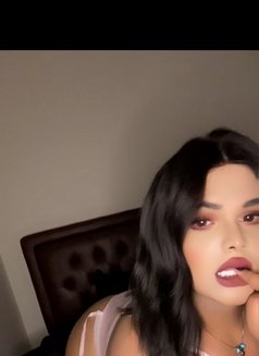 Ghazal - Transsexual escort in Riyadh Photo 12 of 12