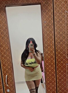 Maram Moroccan - puta in Ajmān Photo 3 of 4