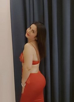 Ghazal - escort in Muscat Photo 14 of 14
