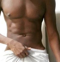 Ghbraniac - Acompañantes masculino in Doha