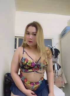 Ghea - escort in Doha Photo 10 of 10