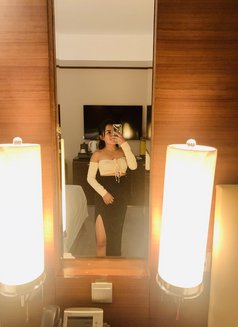 Ghie Ghie - escort in Dubai Photo 4 of 5