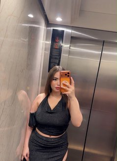 Ghina - escort in Riyadh Photo 14 of 18