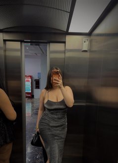 Ghina - escort in Riyadh Photo 15 of 18