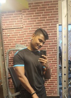 Ghodaa - Male escort in Mumbai Photo 2 of 3