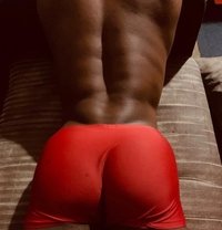 Ghuge & Long Dik - Acompañantes masculino in Lagos, Nigeria