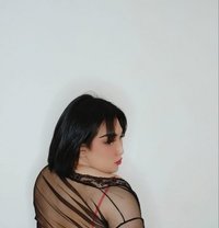 Gi Na - Transsexual escort in Riyadh