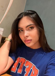 Gia - Transsexual escort in Cebu City Photo 4 of 7